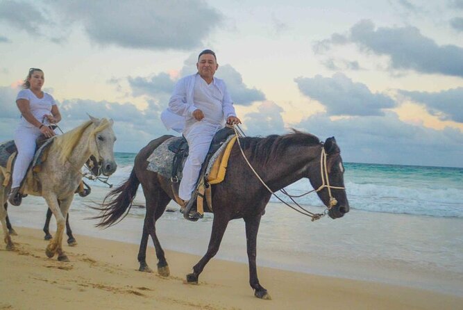 Half-Day Tour 2-in-1, Redonda Mountain & Horseback Riding Tour in Macao Beach - Cancellation and Weather Protection