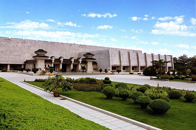 Half-Day Tour: Terracotta Warriors and Horses Museum - A private tour changes the pace