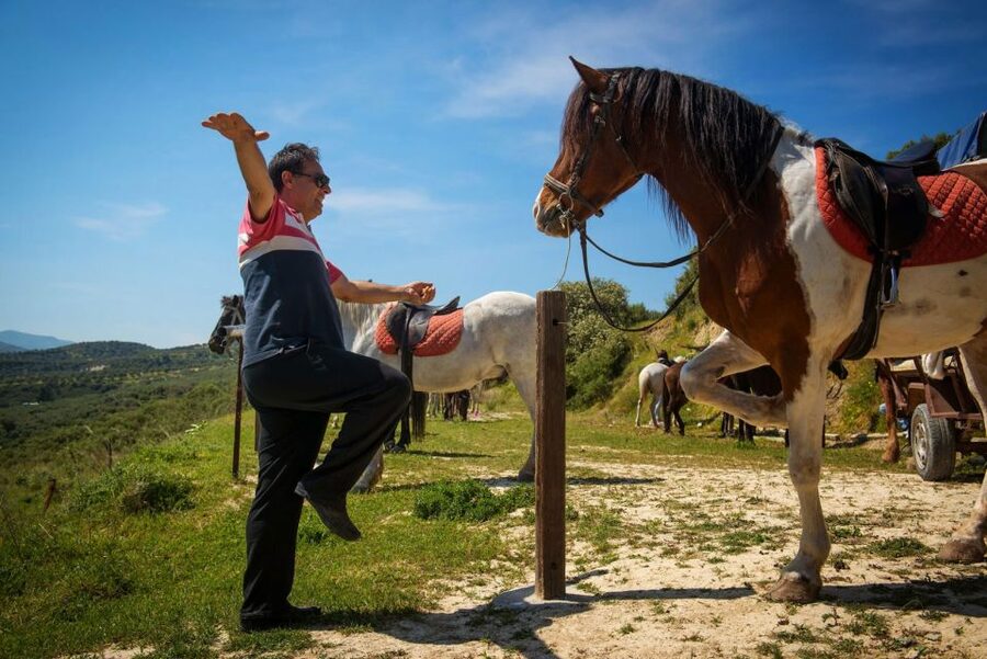 Heraklion: Horseriding Day Tour with Lunch and Transfer - Up the Finikia Mountains in about 50 minutes