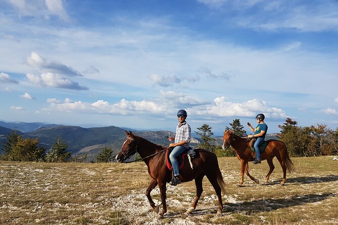 Horse ride in Haute Provence Luberon and Forcalquier - Price and what you receive for $80.46