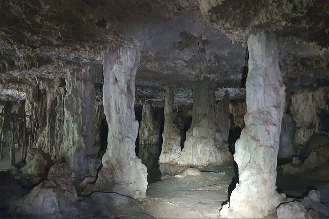 Horse Ride to Cenote Mil Columnas - Meeting Nicholas and getting comfortable on horseback