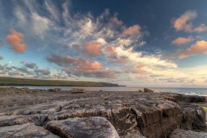 Horse riding - Burren Trail. Lisdoonvarna, Co Clare. Guided. 3 hours. - Key points at a glance