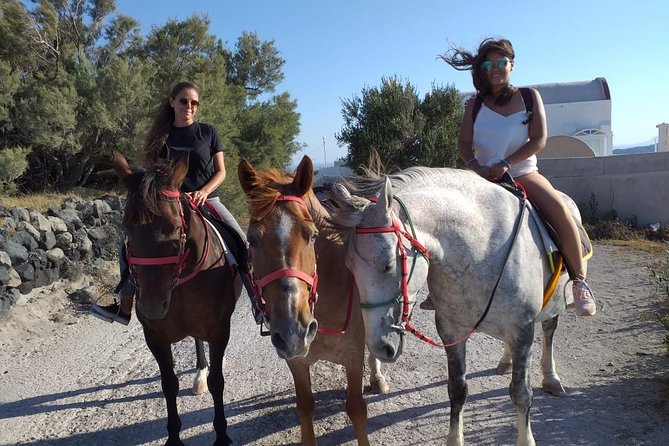 Horse Riding: Explore Secret Thera - Who will enjoy this most?