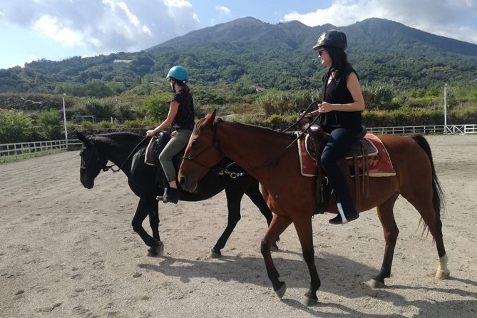 Horse Riding on Mount Vesuvius - Getting there from Naples or Pompeii