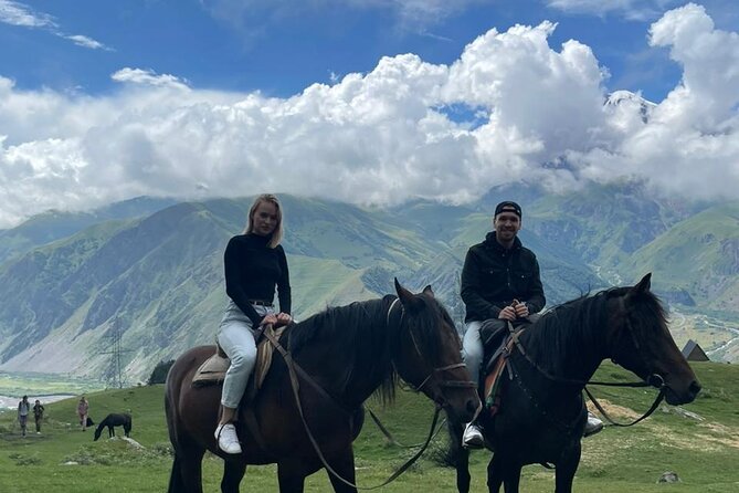 Horse riding tour in Kazbegi - Meeting Near Rooms Hotel and Getting Ready
