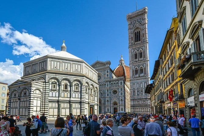 Horseback ride and Poolside Day chillout with Tuscan Lunch - What $504.67 per person really buys
