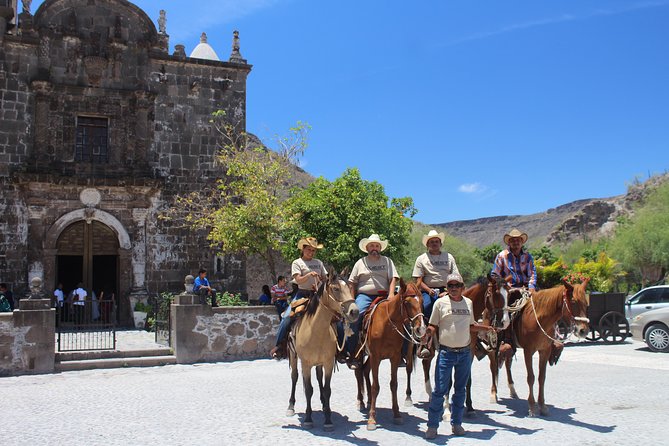Horseback ride and witness magical sunset of Loreto, BCS - Why the departure time matters