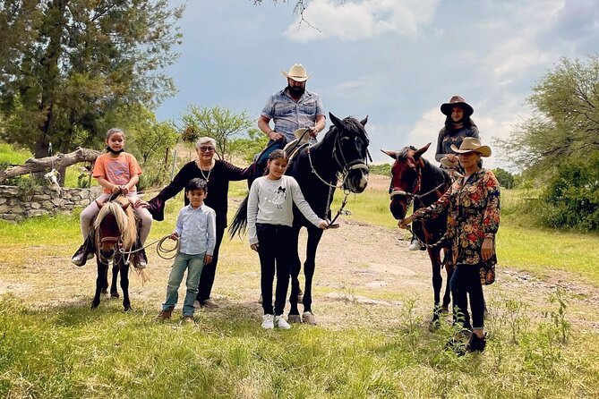 Horseback Ride in Guanajuato with Live Music and Food - The people and animals that shape the day