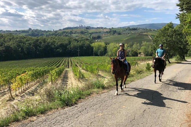 Horseback Ride in S.Gimignano with Tuscan Lunch Chianti Tasting - Why this Florence day trip works so well