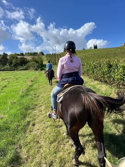 Horseback Ride in Tuscany with Lunch in da Vinci’s Land - A Light Tuscan Lunch and Local Wine
