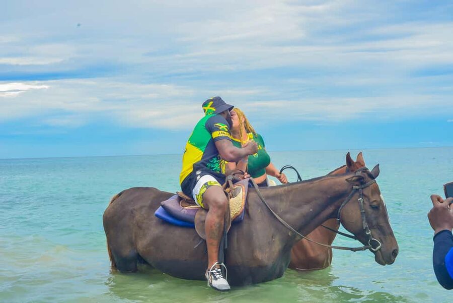 Horseback Riding and Dunn's River Falls Combo Tour - Who should book this combination?