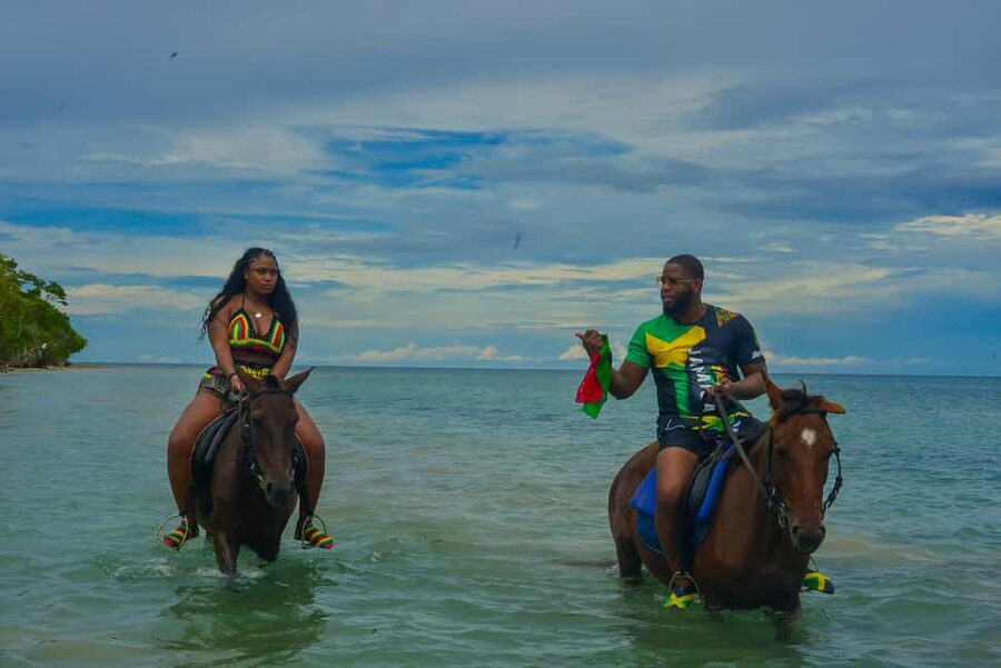 Horseback Riding and Dunn's River Falls Combo Tour - A short horseback ride with a scenic payoff