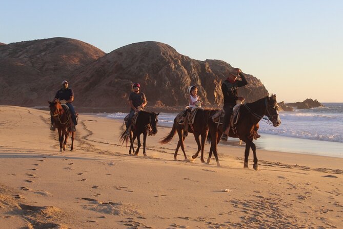 Horseback Riding Experience in Rancho San Cristobal - Starting in the saddle and meeting the horses