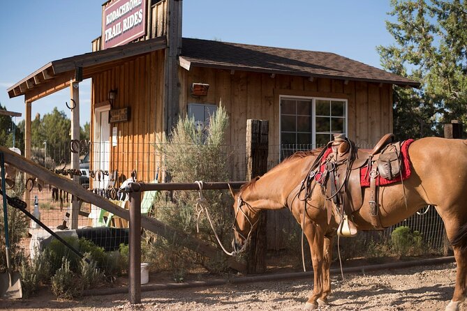 Horseback Riding Experience through Kodachrome with a Guide - Key points at a glance