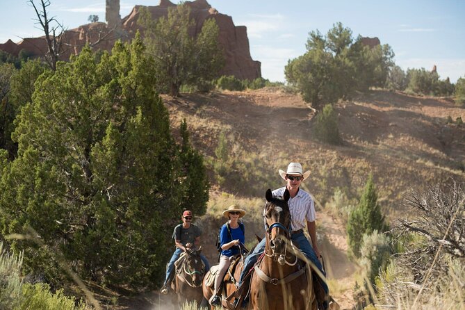 Horseback Riding Experience through Kodachrome with a Guide - Starting at 9:00 am in Kodachrome Basin