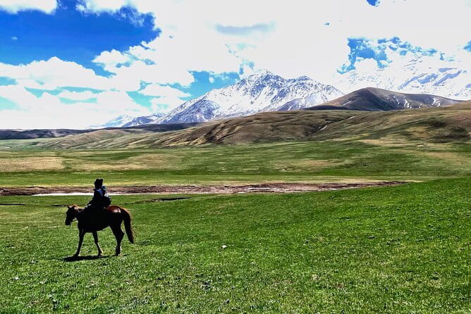 Horseback Riding in Alay Valley - What the $580 price includes