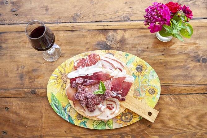 Horseback riding in Montepulciano Tuscany, lunch on the farm - Is $283.90 per person good value?