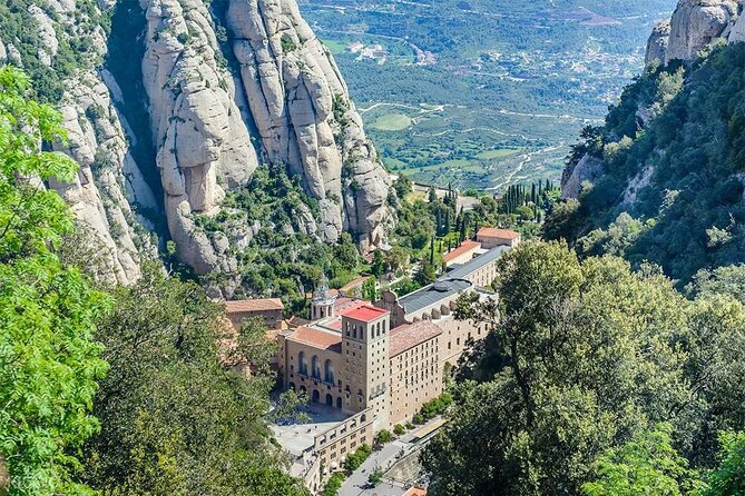 Horseback Riding in Montserrat Mountain Natural Park, Barcelona - 1 to 2 hrs - Morning, afternoon, or the 6:30 pm ride