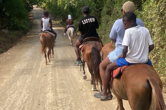 Horseback Riding in the Dominican Countryside from Puerto Plata - How the guides shape the experience
