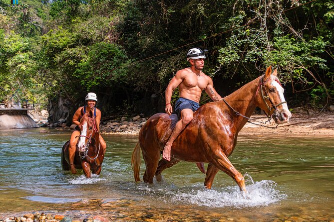 Horseback riding in the mountains of Puerto Vallarta - From Playa de Oro to the mountain trails