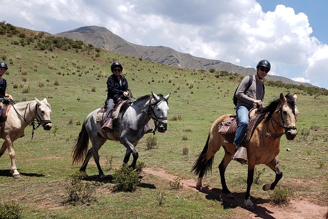 Horseback Riding Plus Tour to Sacsayhuaman, Quenqo, Puka Pucara and Tambomachay - Sacsayhuaman: the big opening view