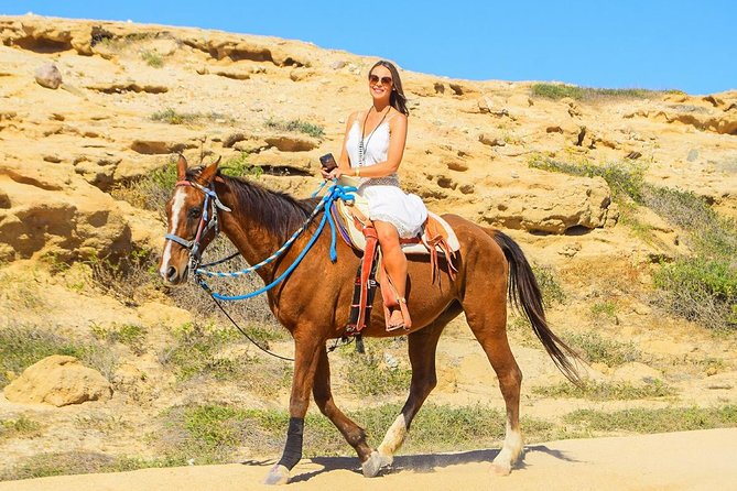 Horseback Riding Tour in Los Cabos - Reaching the Pacific beach on horseback