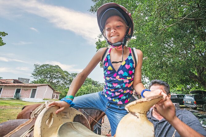 Horseback Riding Tour in Sierra Madre from Puerto Vallarta - Key details before you book