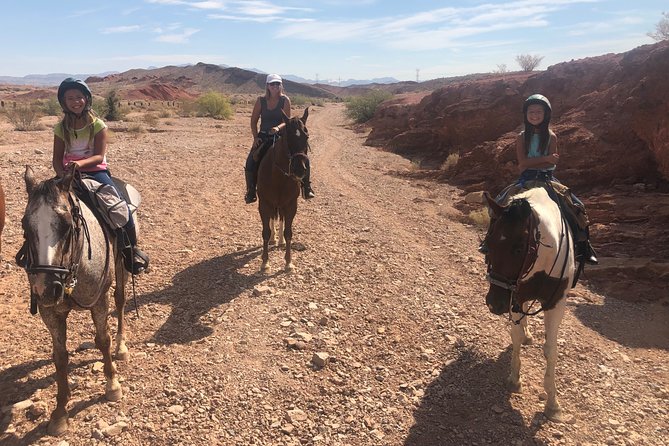Horseback Riding with Breakfast in Las Vegas - Lava Butte and the Rainbow Gardens trail