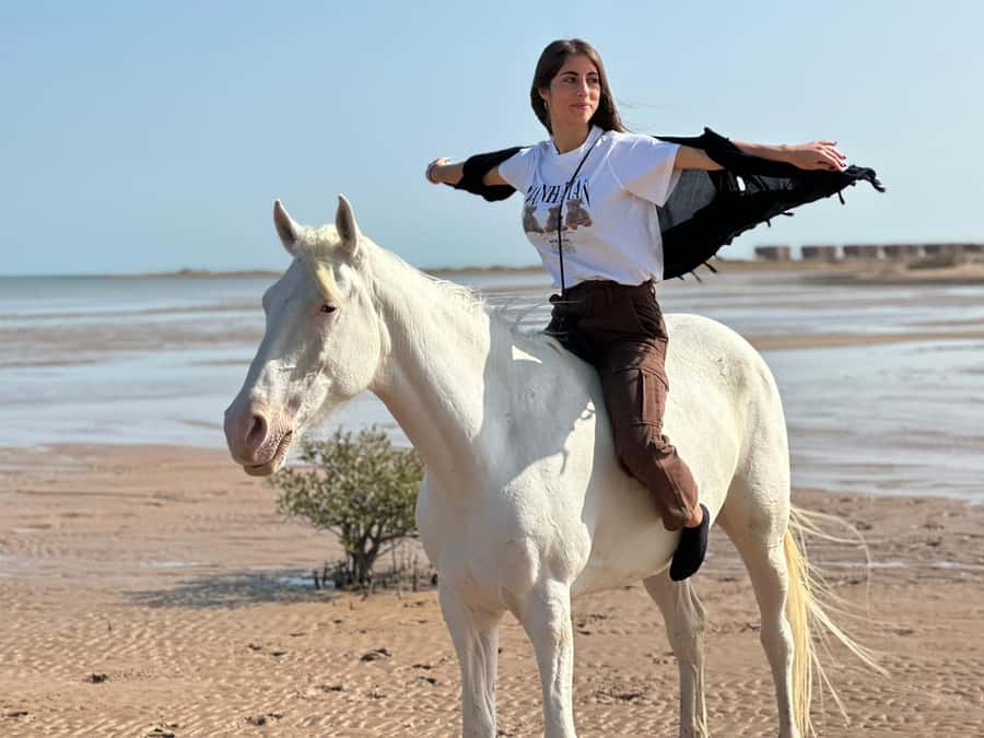 Hurghada: Sea & Desert Horse Riding tour/w Swimming&Transfer - The Red Sea beach is the highlight