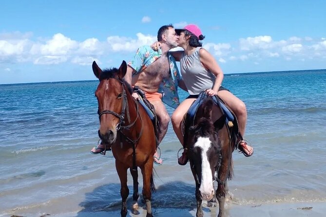 Kennedy's Horseback riding, Blue Hole and Secret Falls from Montego Bay - The driver can shape the whole day