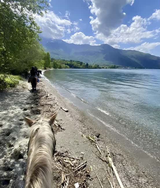 Lake Como: Horseback Riding Tour from Colico - The one-hour route reaches the lake and fields