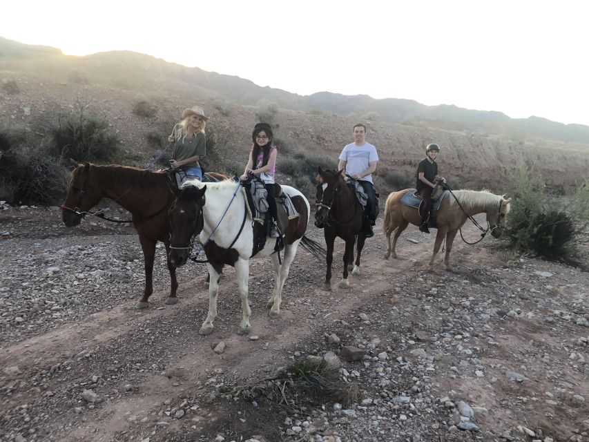 Las Vegas: Horseback Riding Tour - Clothing, heat, and comfort