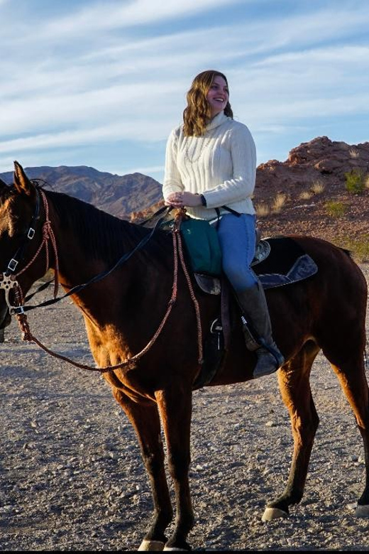 Las Vegas: Horseback Riding Tour with Lunch - At a Glance