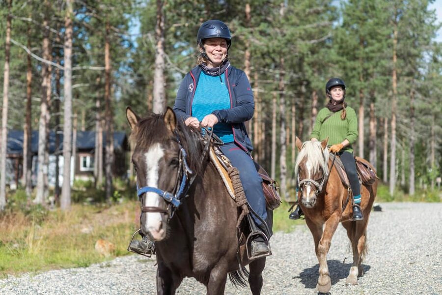 Levi: Horse Riding in the Finnish Forest - Meeting the Finn Horses at Muoniontie 955