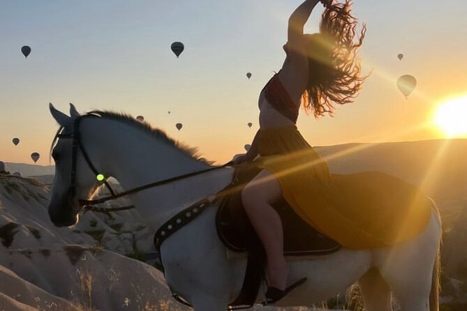 Magical horse ride with balloon in Cappadocia - A small group, not a mass outing