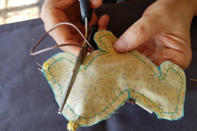 Making Jeju Pony Doll at Peaceful Seaside cafe - Key points to know
