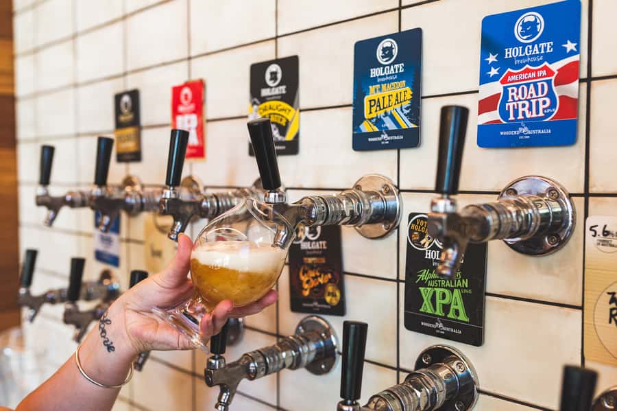 Melbourne: Full-Day Horses, Wine, and Beer Tour - Holgate Country Pub and Brewhouse finishes the day