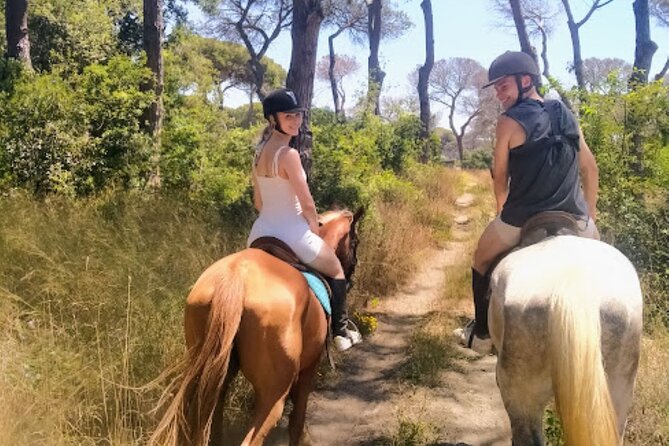 Middle day out of Rome on Horseback with meals included - The overnight stay in a mini house