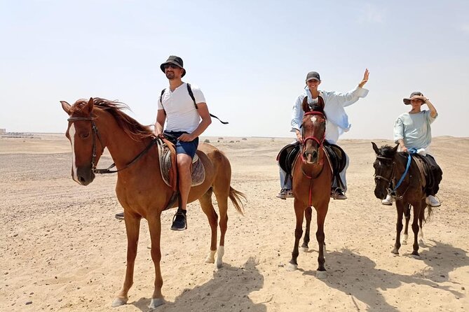 One Hour Horse Riding or Camel Riding At Amazing Desert in Hurghada - Quick points to know before booking