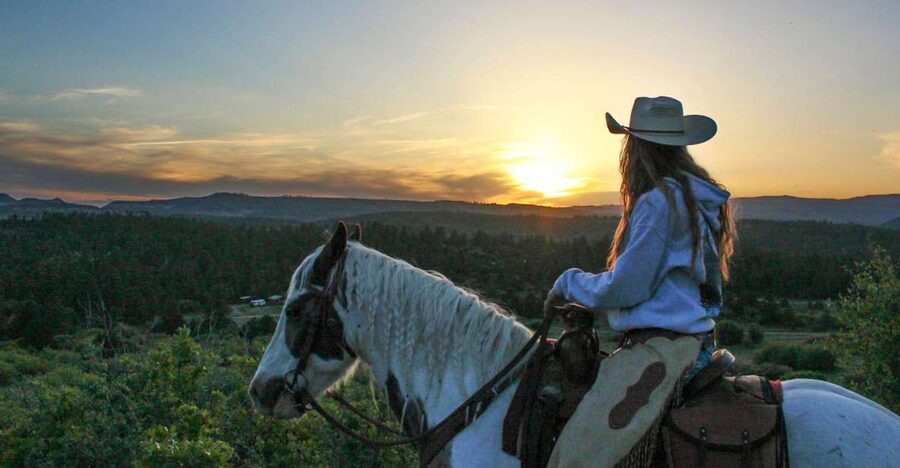 Orderville: Checkerboard Evening Shadow Horseback Ride - Key points to know before booking