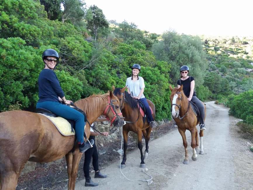 Orosei: horse riding on the beach - Why this beach ride is different