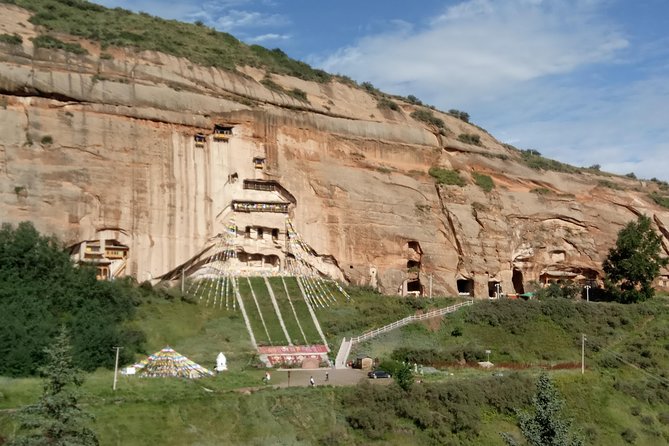 Private Day Tour: Horse Hoof Temple Grottoes and Zhangye Danxia Landform - Key points to know before booking