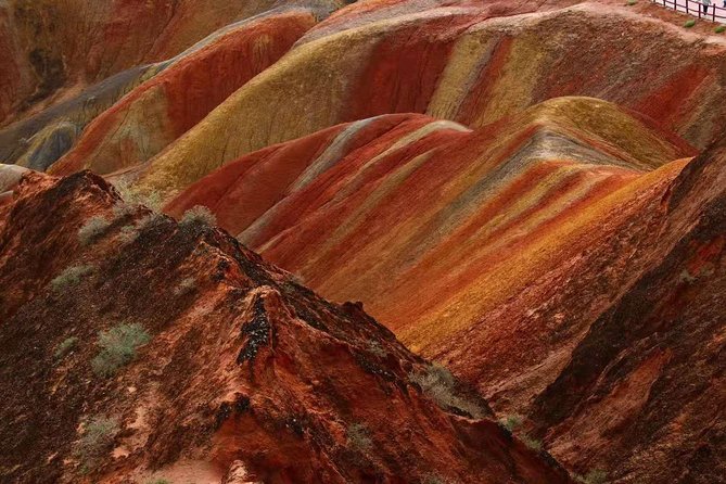 Private Day Tour: Horse Hoof Temple Grottoes and Zhangye Danxia Landform - Why this pairing works so well