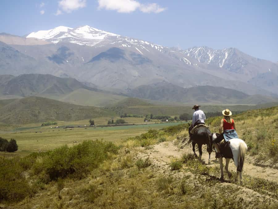 Private Experience: Horseback Riding and BBQ in the Mountain - Estancia La Carrera - What to pack for a 2,400-meter ride