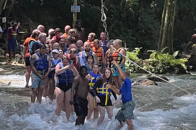 Private Horseback Riding, Swim & Blue Hole Secret Falls - Is $150 per person fair?