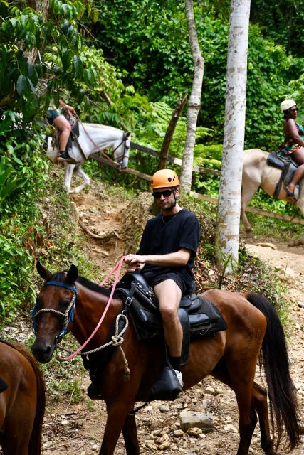 Punta Cana: Zipline, Chairlift, Buggy & Horse Ride Adventure - Lunch, showers, and the practical rhythm of the day