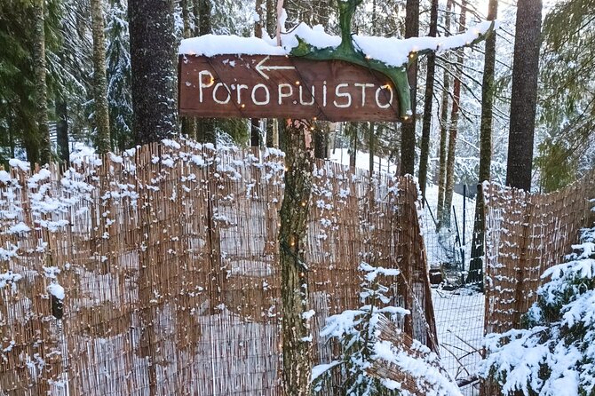 Reindeer Park & Horse Stables Safari - Bread, coffee, and a Finnish-style pause