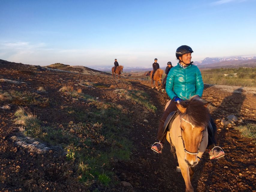 Reykjavik: Evening Sleipnir Horse Riding Tour with Pickup - What the $202 price really covers
