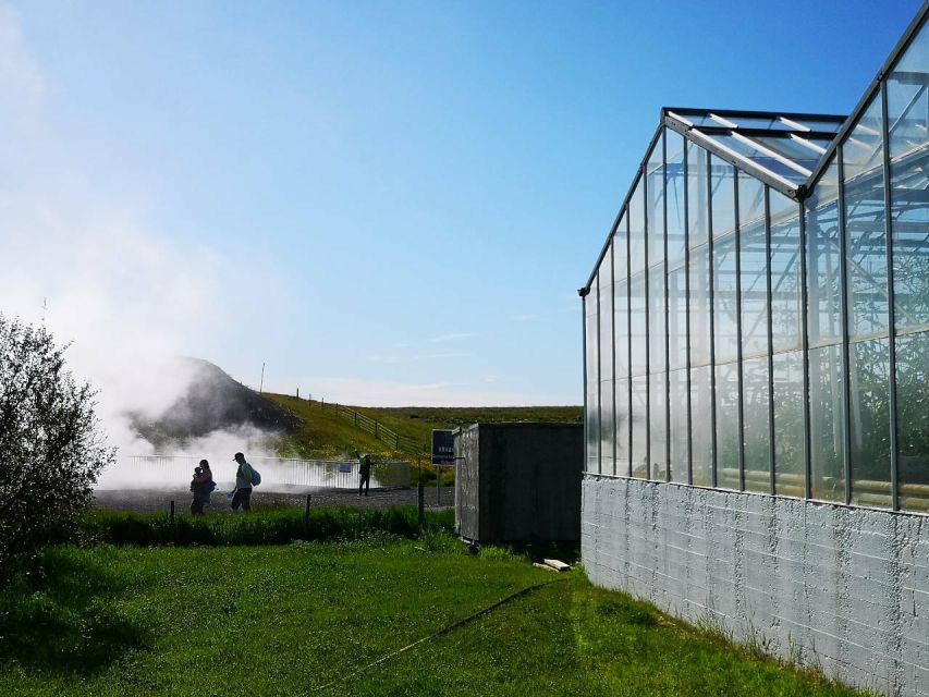 Reykjavik: Lava Cave, Hot Springs, Horses & Waterfalls Tour - Deildartunguhver brings geothermal Iceland close