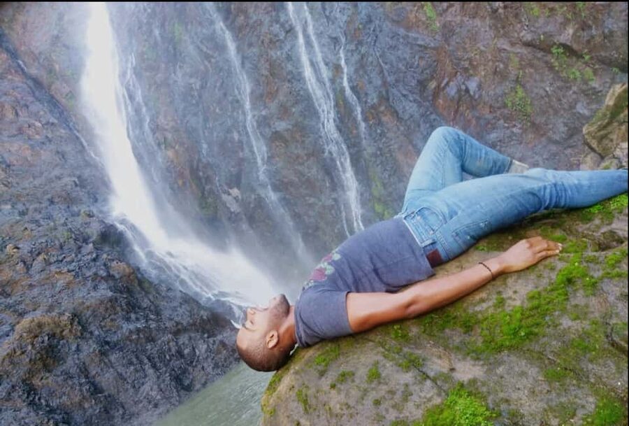 Salto La Jalda: Leaping La Jalda Hiking or Horse Riding Tour - The route through cacao and coffee plantations